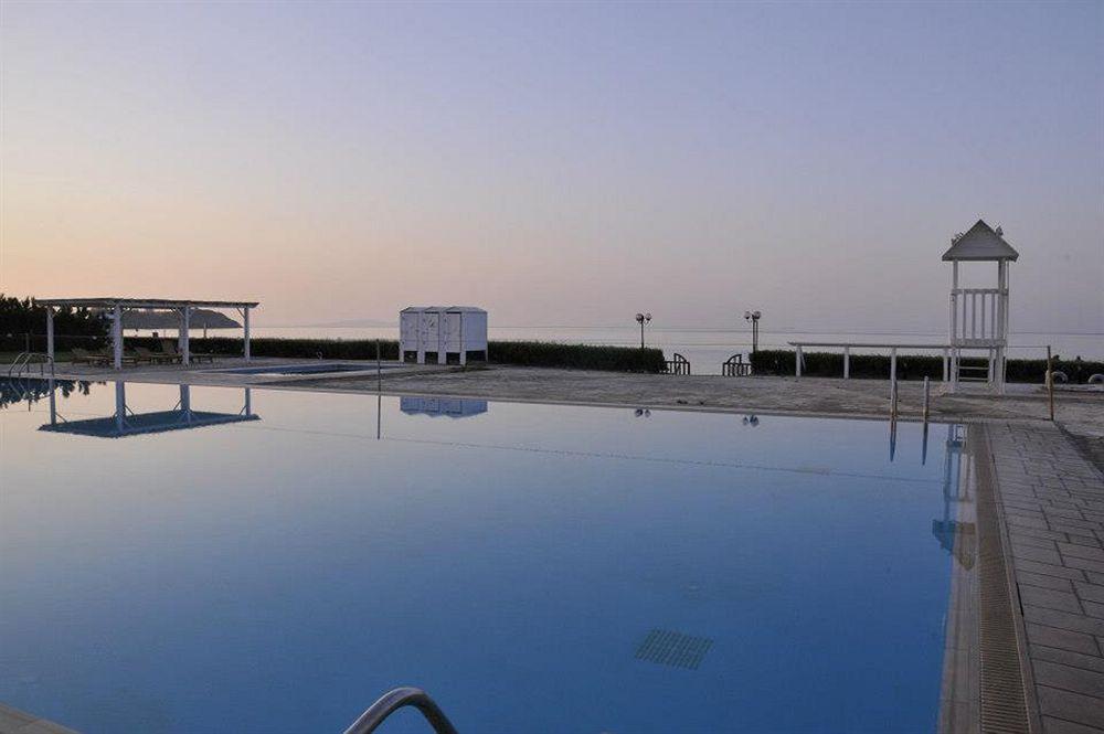 Tinos Beach Hotel Bagian luar foto