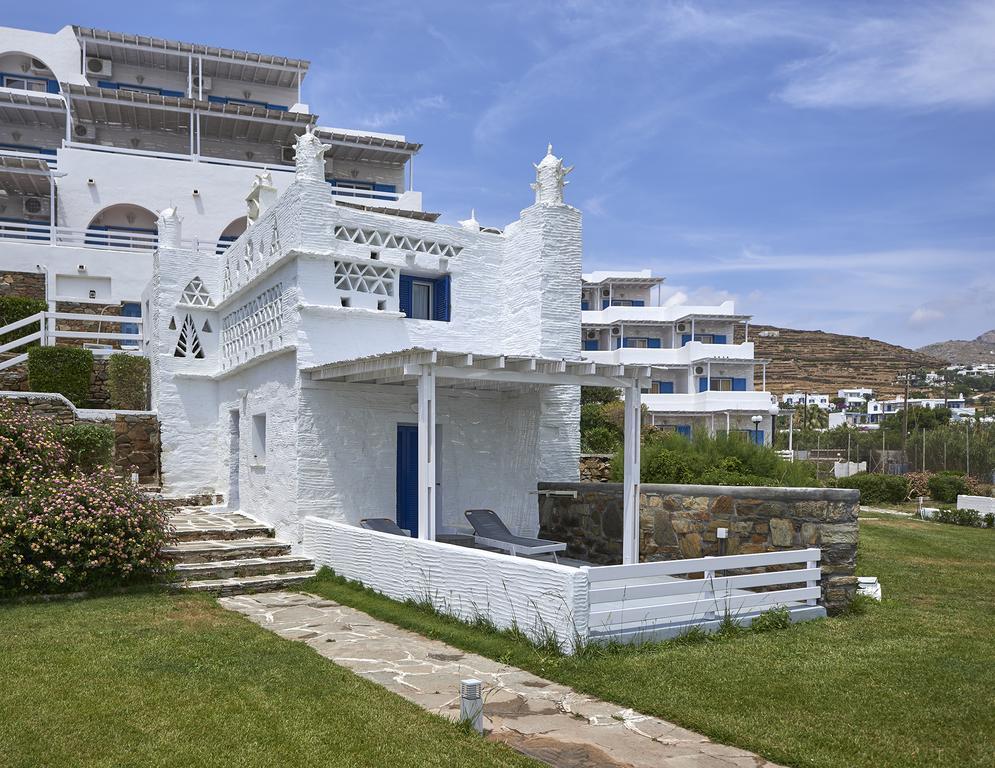 Tinos Beach Hotel Bagian luar foto