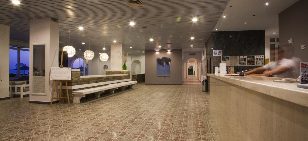 Tinos Beach Hotel Bagian luar foto