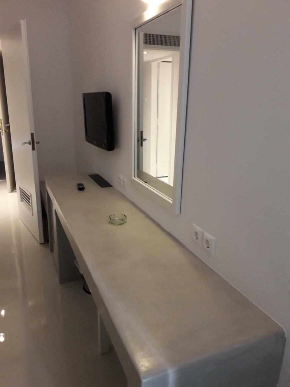 Tinos Beach Hotel Bagian luar foto